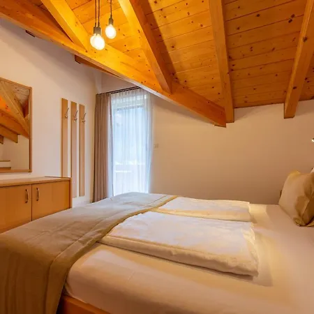 Ferienwohnung Alpengruss Innichen Exterior foto